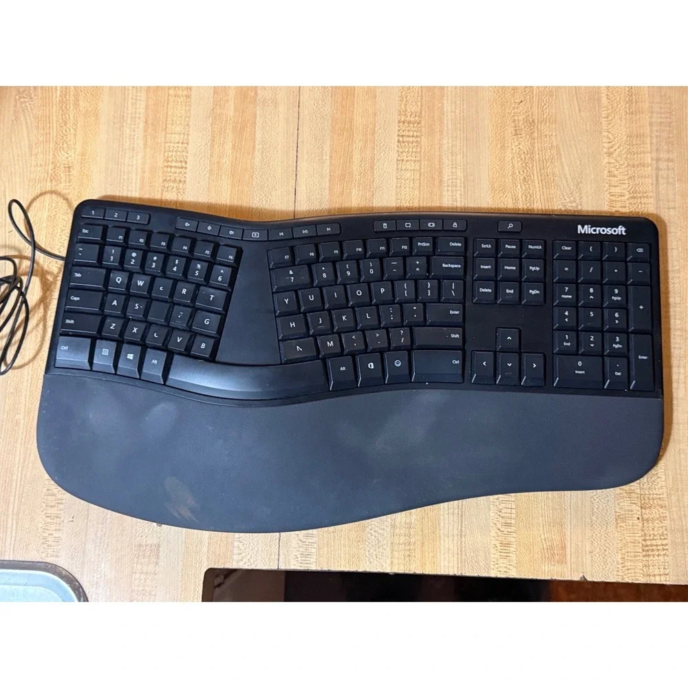 Microsoft ergonomic keyboard